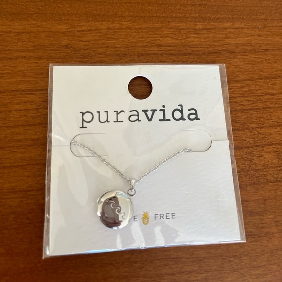 Pura vida silver wave locket necklace - Picture 2 of 2